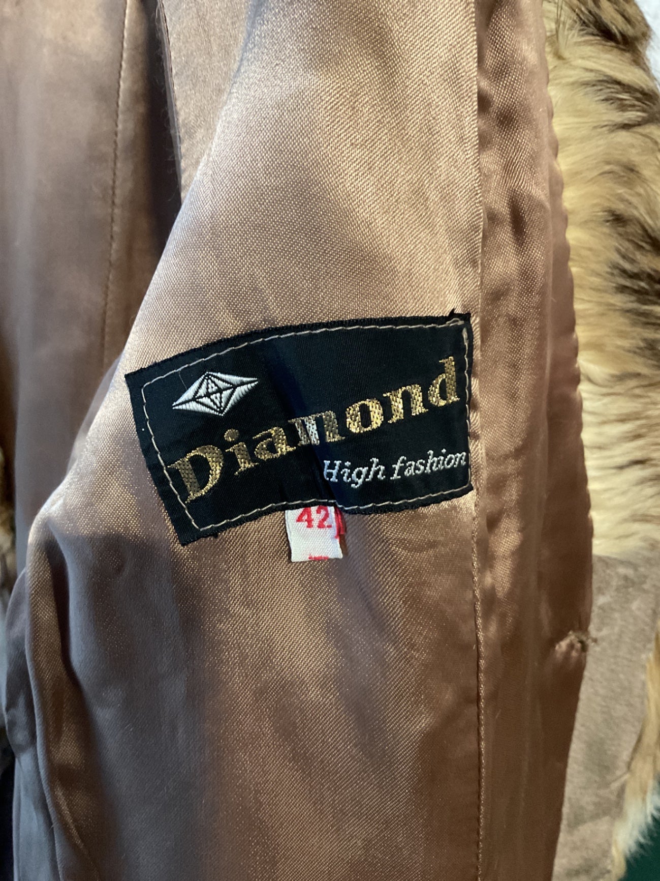 Vintage Felljacke; Y2K (leichte Fellabnutzung an der Knopfleiste)