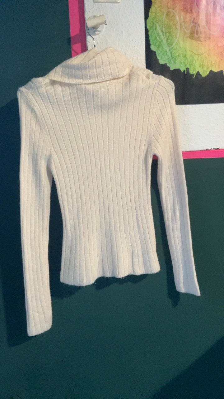 Y2K Basic, Perfect for Snow Looks